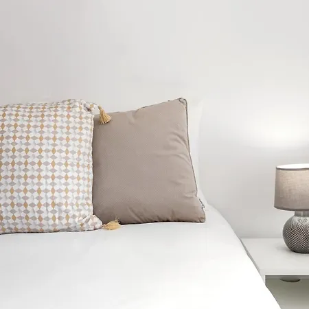 Seaside Salty Escape * Nazaré